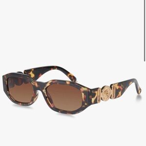 NWT Mosanana Sunglasses